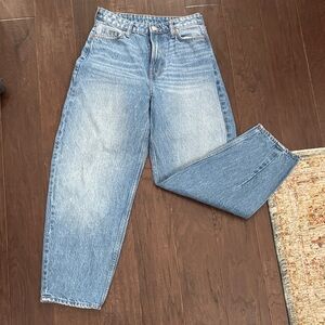 H&M Light Blue Straight Leg Women's Jeans